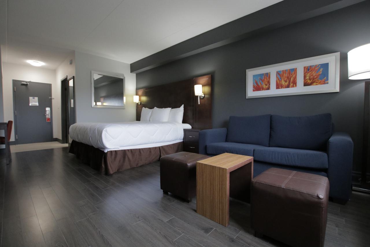 Canadas Best Value Inn Уэлленд Экстерьер фото